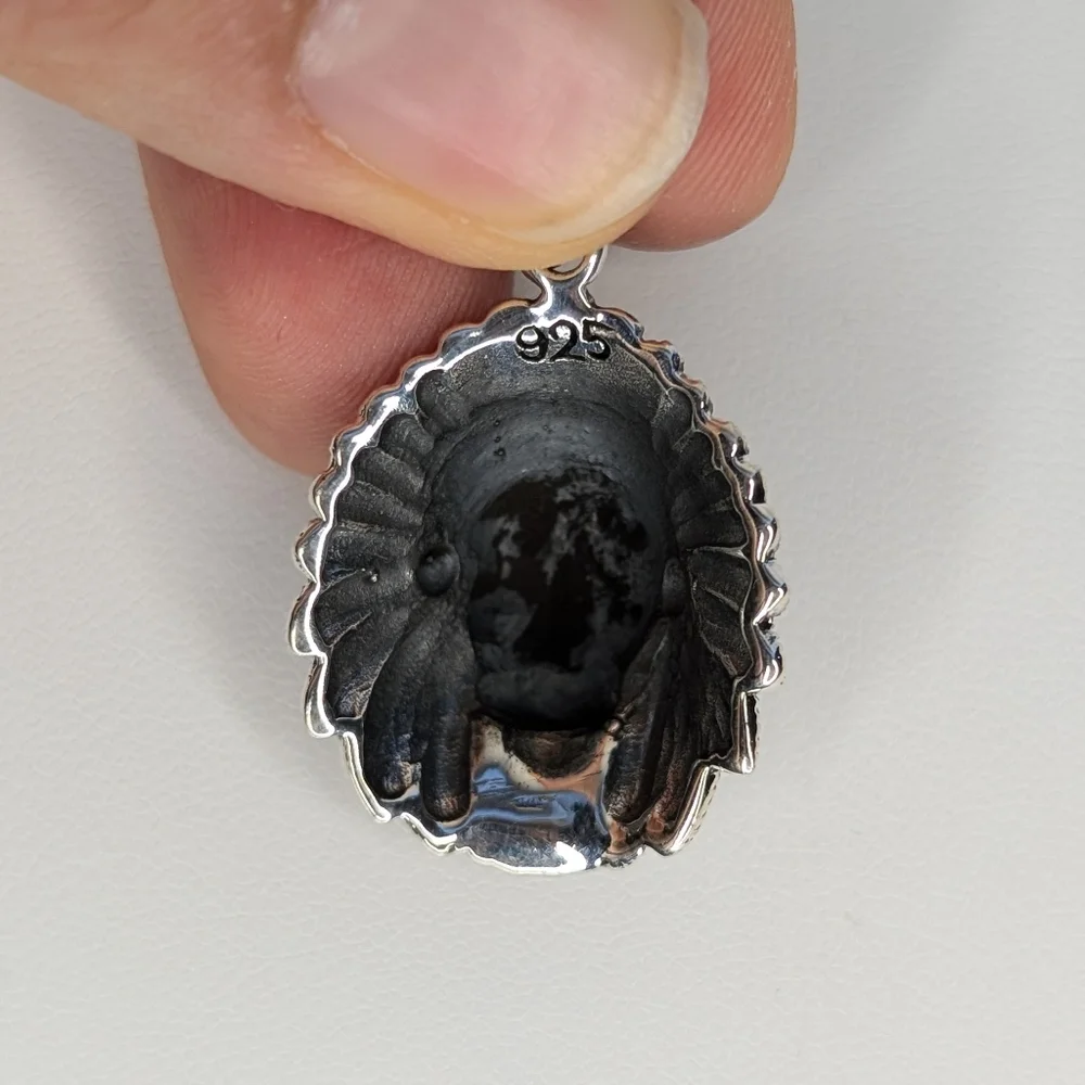 Chief's Head Pendant S925 Sterling Silver - Picture 3 of 3